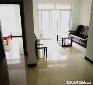 香格里拉旁 恒信凯旋城两室出租价格1400 - 泸州28生活网 luzhou.28life.net